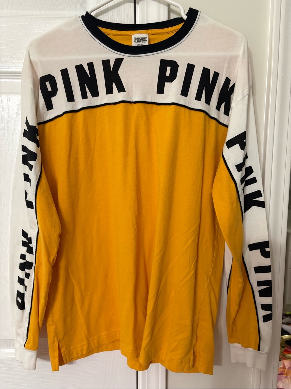 Victoria’s Secret PINK long sleeve tee